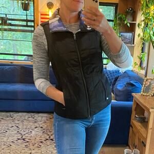 Spanner Sport black reversible zip up vest